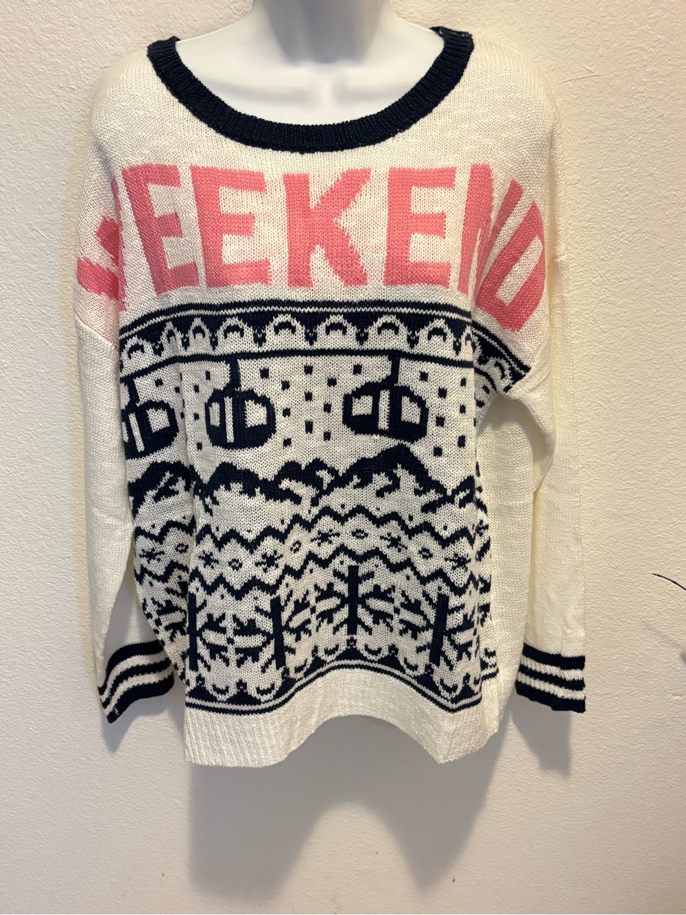 NEW! Simply Southern Lightweight Long Sleeve Cozy Sweater Skiing WEEKEND Sz L/XL